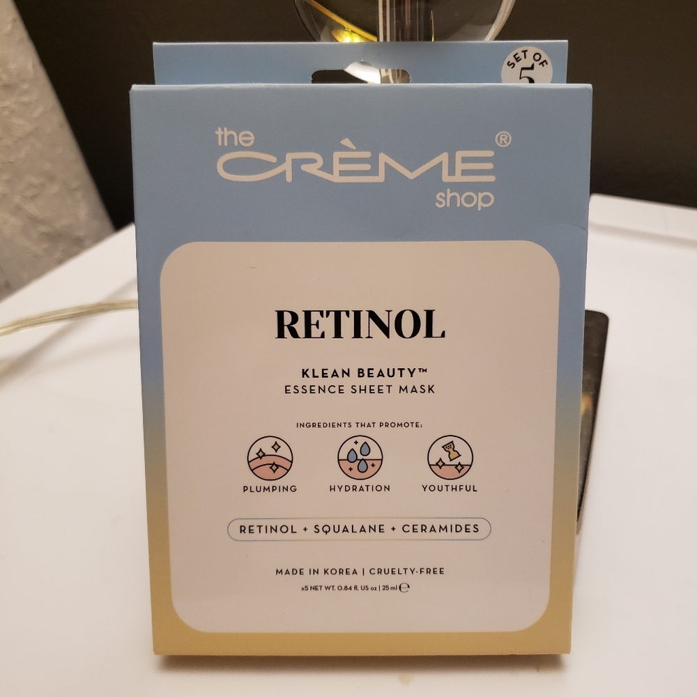 The Crème Shop Retinol Essence Sheet Mask - Blue and White Set Of 5.